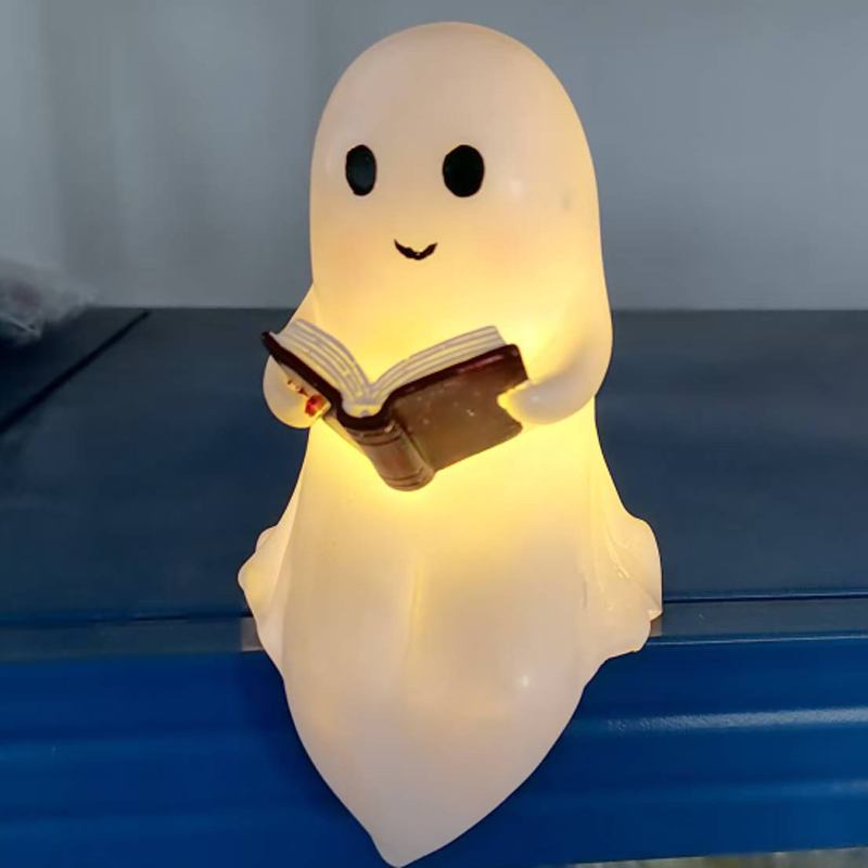 New Cute Ghost Reading Book La - Photography Lighting Book ulasan dan harga
